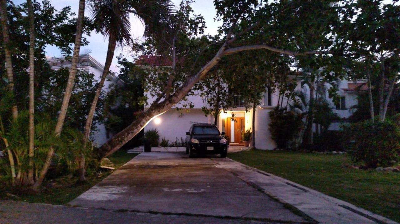 ホテル Casa Mi Tesoro プレヤデルカーメン エクステリア 写真